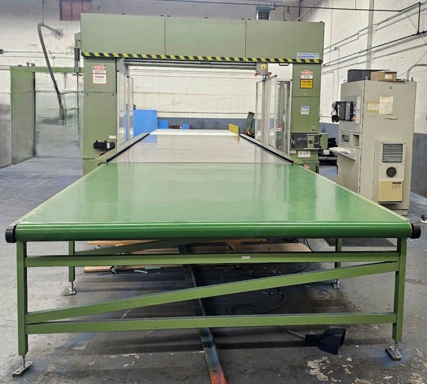 Fecken Kirfel, F52, 2000, 2300mm Working Width, Automatic CNC Vertical Saw