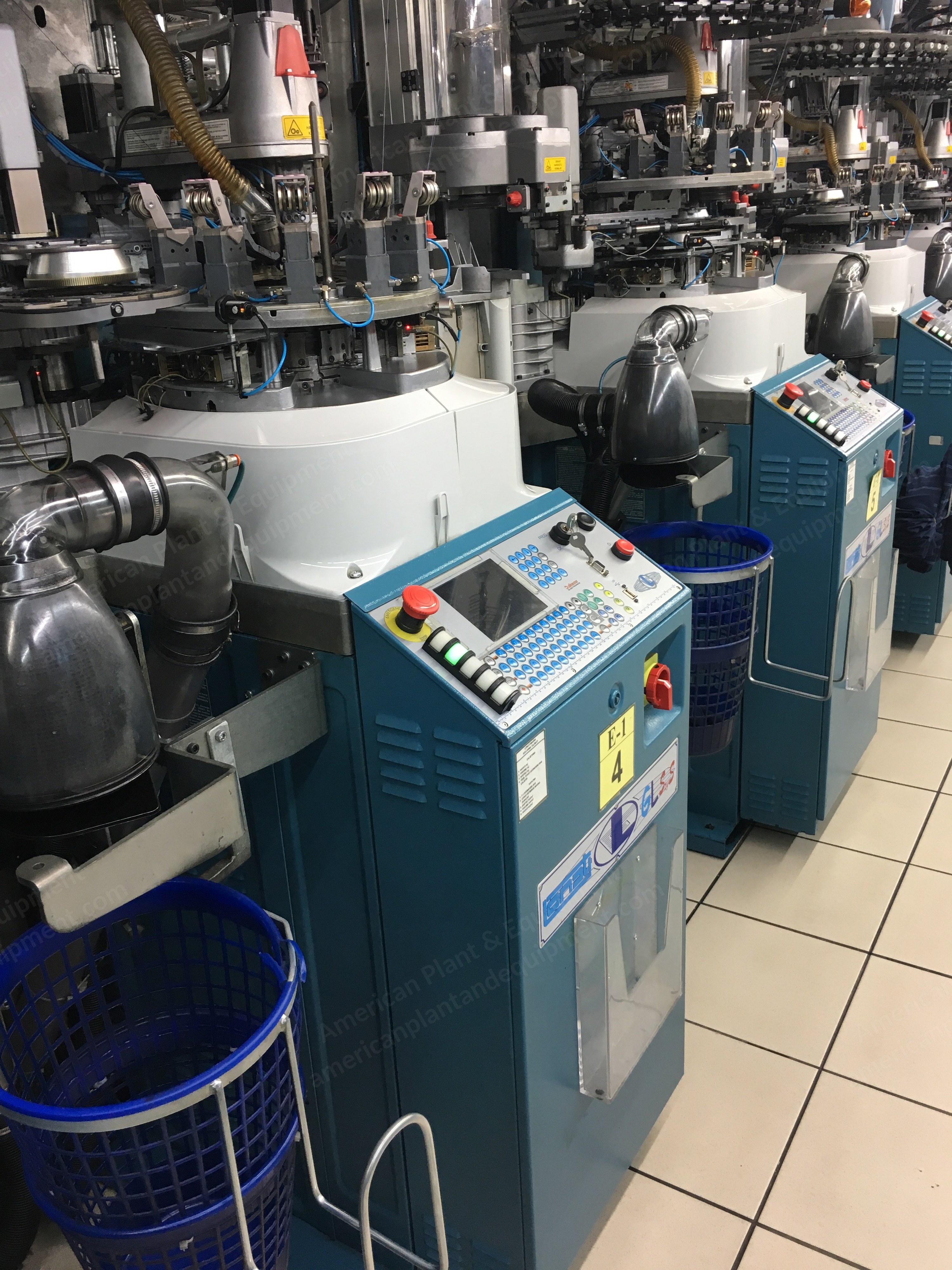 Lonati, GL 616 F Classic, 2010, Sock Machine, Cylinder 3 3/4", 144 to 168 Needles