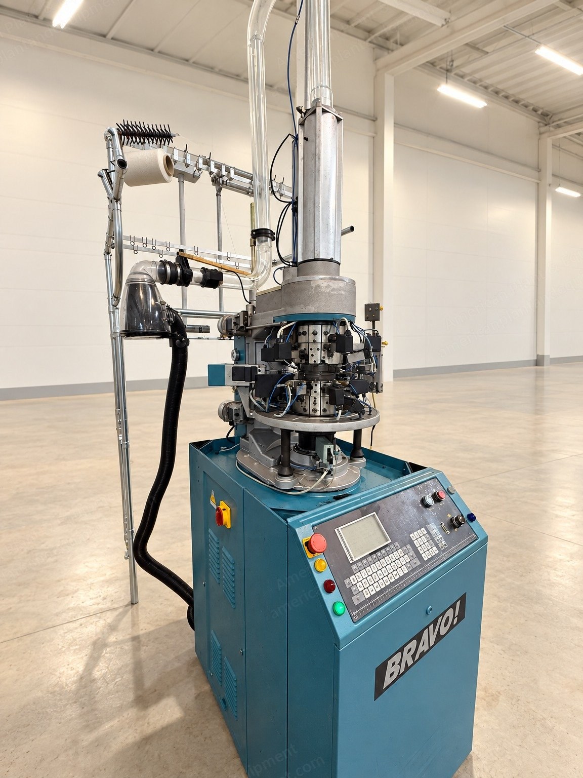 Lonati, Bravo 862 L, 1999/2000, Double Cylinder Sock Knitting Machine, 4.5 in x 84 Needles, 6 Gauge, 2 Feeds, Links Derby