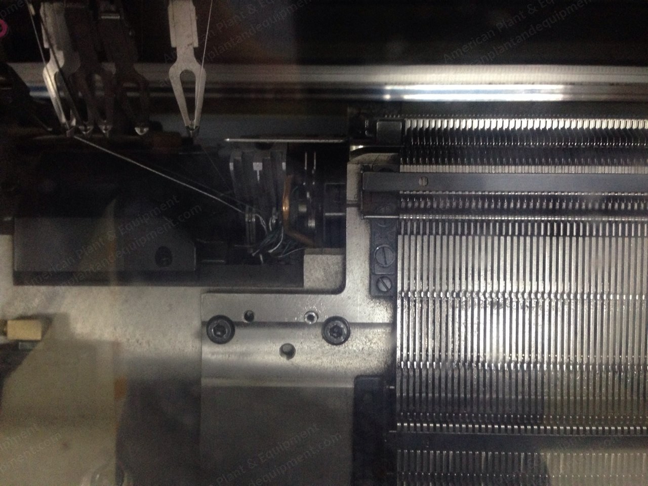 Shima Seiki, SES122S, 8 Gauge, 48 inch Knitting Width