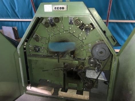 Temafa Hopper Feeder and Opening Willow, 1600mm Width, 1980