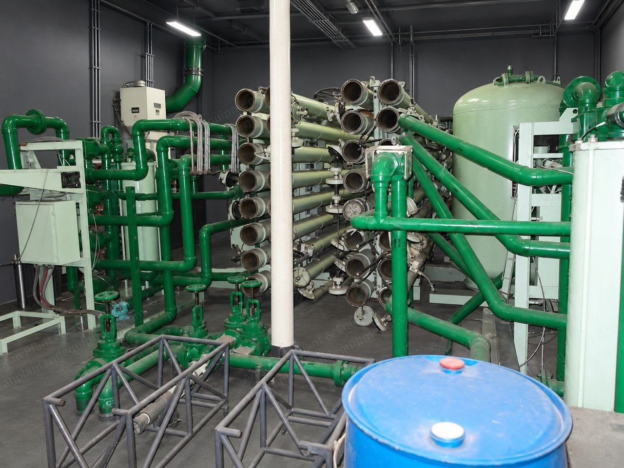 Reverse Osmosis Water Purification System Barge, 300,000 GPD, 120ft Length, 2x Caterpillar 3406 Pumps (Same as YY-2710)