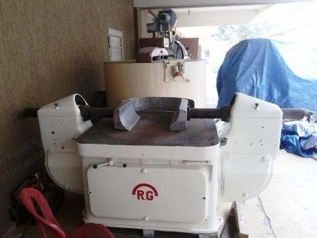 Ruffinatti, IM30, Kneading Machine, Batch Tempering and Mixing, 20 to 40 kg Batch Capacity, 400 kg/hr Output
