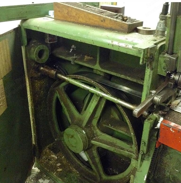 Fecken Kirfel, R-12, 1978, 82" (2100mm) Working Width, 4.6 kW, Foam Skiver
