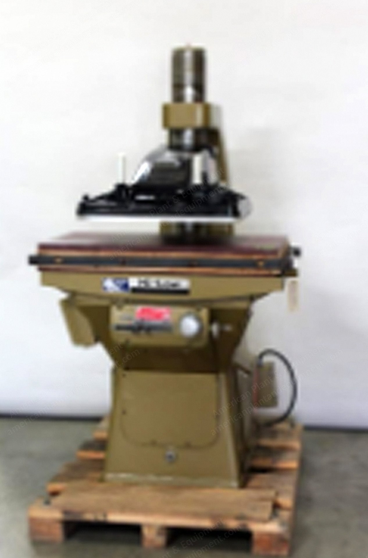 Pedersen, 282M-610, Hydraulic Clicker Press, 18-Ton, 18" x 36" Bed
