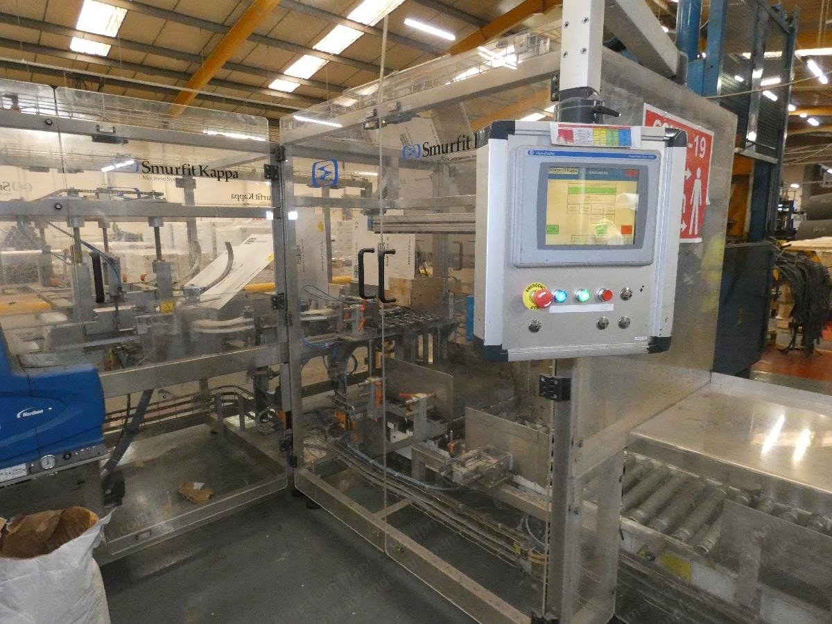 Smurfit Kappa, Automated Carpet Tile Boxing System with Robotic Palletising, 2013, 12x7x2.5m, 3 Phase 380-440V
