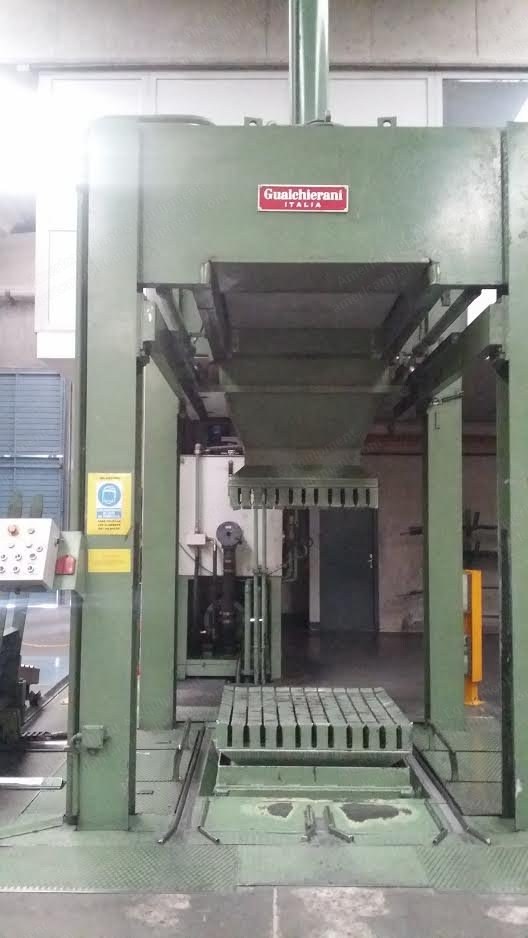 Gualchierani, 1998, 300 Tons, 1.20x1.20x1.20m Bale Size, Automatic Bale Press