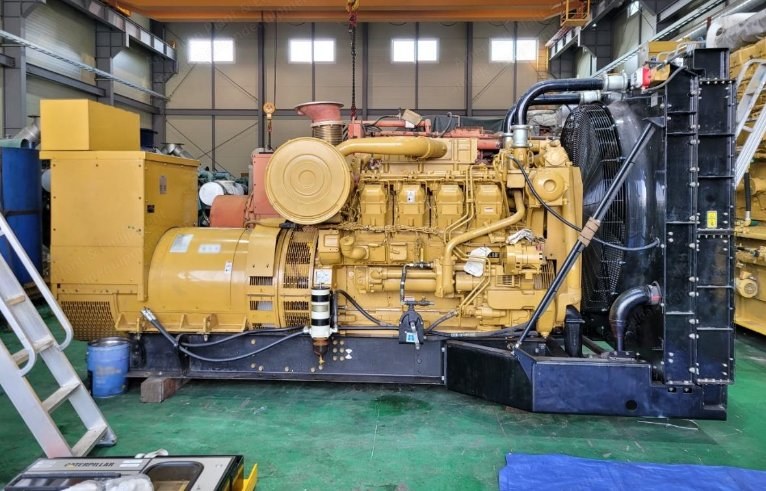 Caterpillar, 3508, 2004, 1000kW, 60Hz, 380V, 61 Hours
