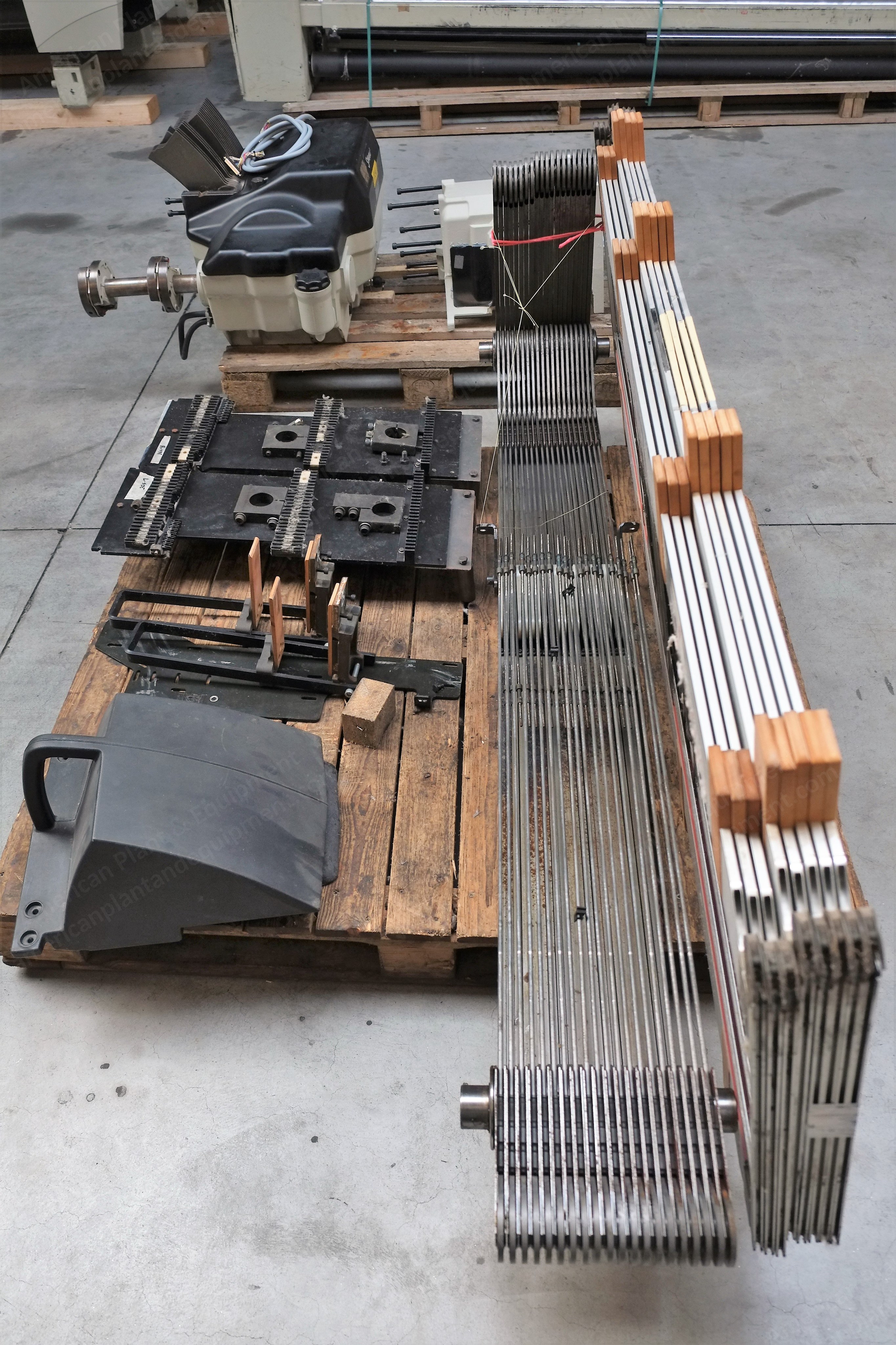 Staubli, 2861, 2005, Electronic Dobby, 20 Levers, with 8 Verbrugge Head Frames