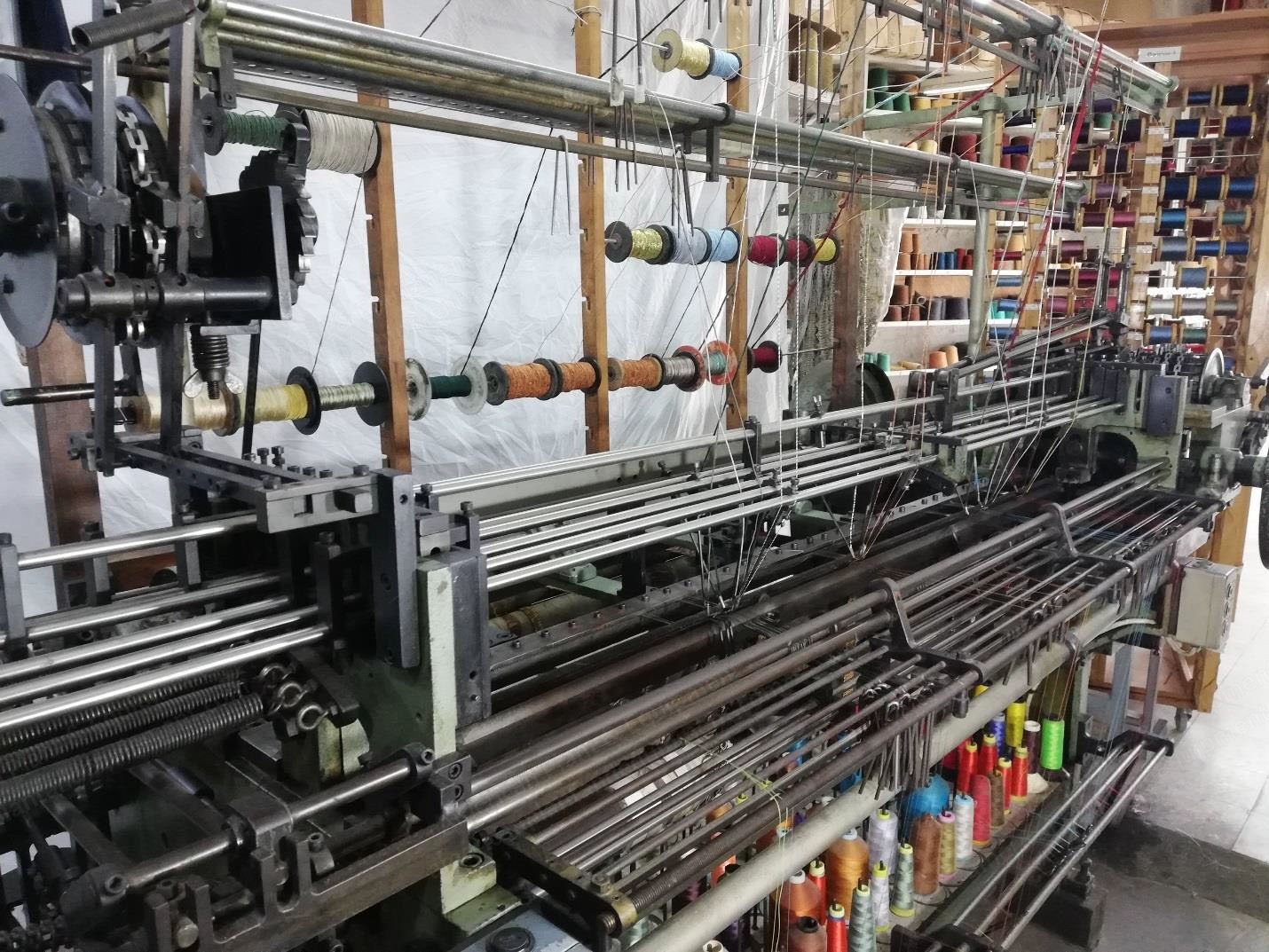 Kohler, 1985, 1500mm Gauge 10, 8 Pattern Bars, Crochet Machine