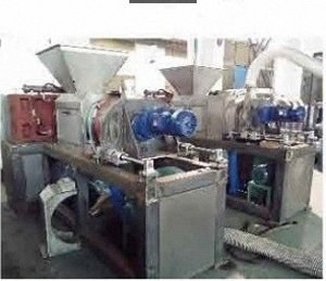 NovaStar, SG304, Plastic Films Squeezer Machine, 300 to 1000 kg/h Capacity, 75 to 132 kW Main Motor